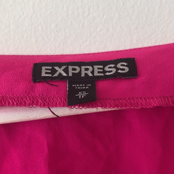 Express Top - Picture 3 of 3